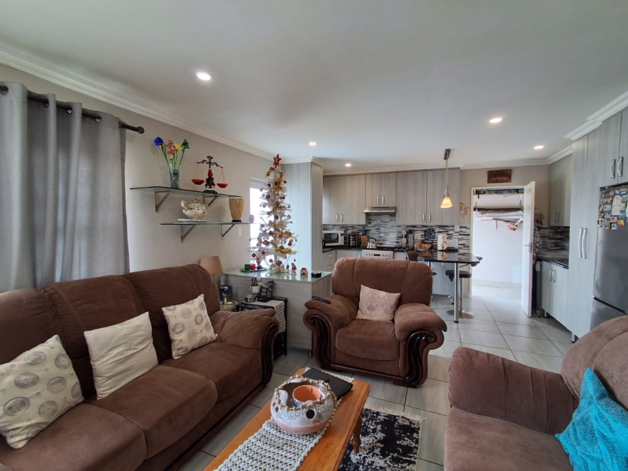 3 Bedroom Property for Sale in Nahoon Valley Park Eastern Cape